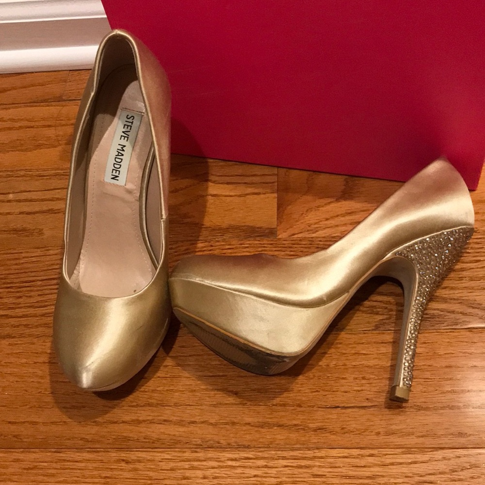 GORGEOUS! diamond heel champagne platform pump